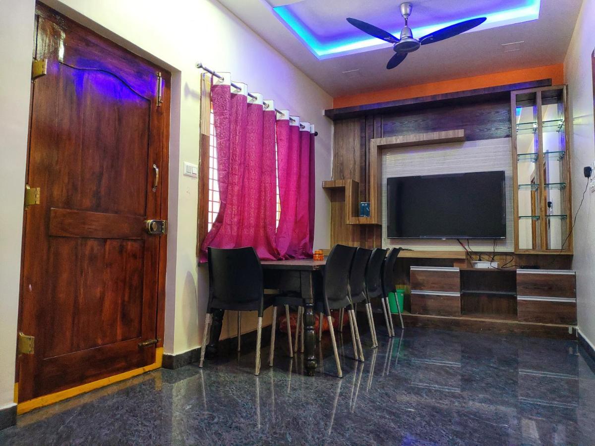 Vijayanagara Home Stay Hampi Esterno foto